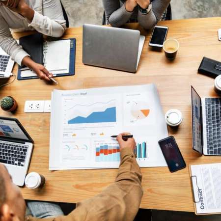 Capitaliser avec un consultant indépendant : mythe ou réalité ?